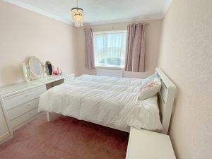 Heath Road- click for photo gallery